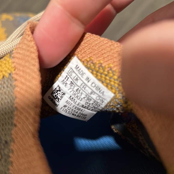 Adidas Yeezy 380 Blue Oat Reflective. Size US 11. - Picture 5 of 5